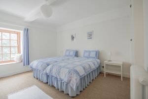 Photo 23- click for photo gallery